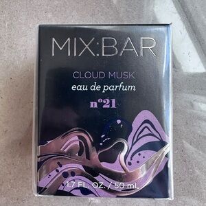 Cloud Musk Eau de Parfum - Purple and Gold